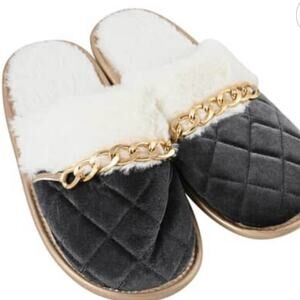 Sole Selection Gray Quilted Plush Slippers with Gold Chain